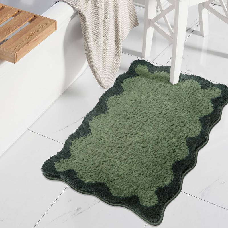lot 33162 image: Uphome Bath Mats for Bathroom, Cute Green Absorbent Bathroom Rug Non Slip, 18x26 Soft Scalloped Machine Washable Shaggy Microfiber Bathroom Mat for Shower, Floor, Tub, Sink - Retail $23