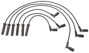 lot 24641 image: ACDelco Gold 9746SS (19297033) Spark Plug Wire Set - Retail $43