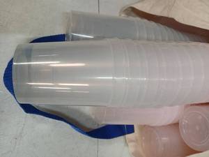 lot 24674 image: Plastic Color Changing Cups 100pk
