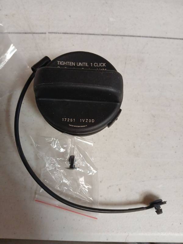 lot 30005 image: Toyota 17251-1VZ0D Fuel Tank Gas Cap Assembly - Retail $25