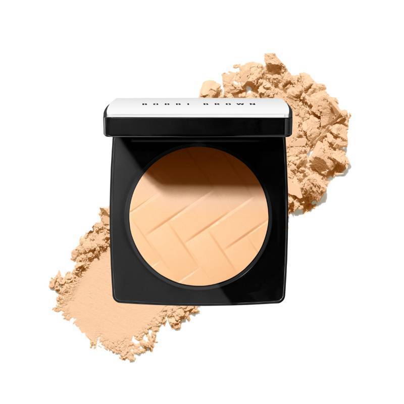 lot 30381 image: Bobbi Brown Vitamin Enriched Pressed Powder  Hydrating Makeup-Setting Powder for Even-Toned Look  Vitamin B, 0.28 Ounce, Peach - Retail $55