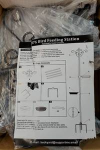 lot 46389 image: BIRD Feeding Station. - Retail $40