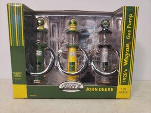 lot 42 image: 1998 John Deere Edition of Wayne 1920s Gas Pumps #07265 - by Gearbox - 125 Scale Die-Cast - Unopened in Original Box