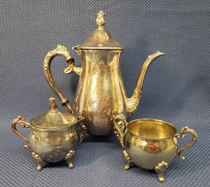lot 125 image: Vintage LEONARD Silverplate Coffee Service Set - Pot 10in T, Sugar & Creamer with Lid