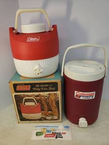 lot 131 image: Vintage Coleman One Gallon Poly Lite Jug #5591-703 - in Original Box, and Coleman CoolMate 4 Water Jug #4494