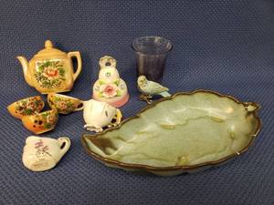 lot 137 image: Vintage Frankoma Pottery #225 Prairie Green Glaze Leaf Dish 9.25in L x 4.5in W, Vintage Cranberry Flash Vase, Lusterware Childs Porcelain Tea Set, Porcelain Bell, & China Miniatures