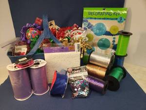 lot 159 image: Vintage Duckwalls Canvas Shoping Basket, Vintage Unopened Party Supplies & Plastic Table Covers, Ribbon, Tule, Doilies, & Confetti