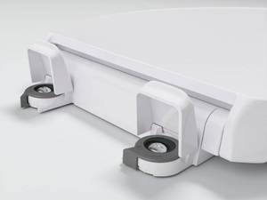 lot 6221 image: KOHLER Cachet ReadyLatch Plastic White Elongated Soft-Close Seat