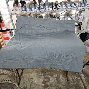 lot 940 image: Usbettas Foldable Baby Playpen pad 50x50