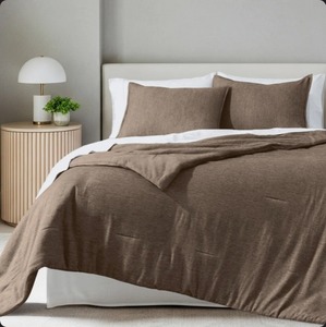 lot 1470 image: Bare Home Comforter Set - King Size - Ultra-Soft - Goose Down Alternative - Premium 1800 Series - All Season Warmth Comforter (King, Heathered Taupe)