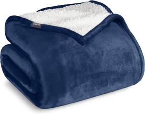 lot 3086 image: Bare Home Sherpa Fleece Blanket - FullQueen Size - Blanket for Bed, Sofa, and Couch - Warm & Lightweight - Fluffy & Soft - Reversible (FullQueen, Dark Blue)