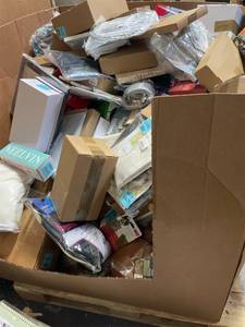 lot 9874 image: Pallet of Not Bid On Items