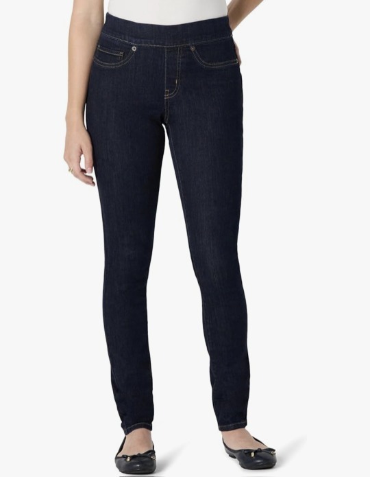lot 4658 image: Amazon Essentials Womens Stretch Denim Mid-Rise Pull-On Skinny Jegging SIZE 4 LONG