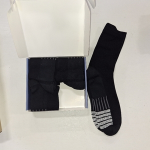 lot 10811 image: Mens Cushioned Durable Cotton Work Gear Socks with Moisture Wicking Sweat-absorbing Outdoor Sports Running Socks