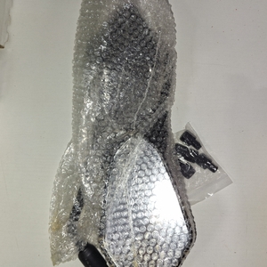 lot 11158 image: 2PCS MOTORCYCLE MIRRORS CARBON FIBER