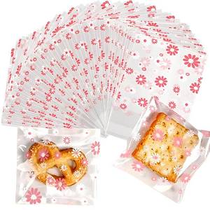 lot 4303 image: Pink Floral Pattern Craft Supplies 100 Pieces