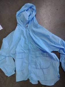 lot 2088 image: Xiaomumufang brand thin fabric blue raincoat 2XL ladies