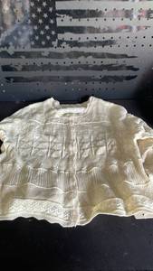 lot 12018 image: Fairy Season Cream Knit Sweater Size S