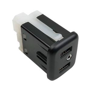 lot 20304 image: Topparall 13519224 23496501 USB Port AUX Jack Auxiliary Input Adapter CarPlay for 13509942 13510854 Fit for Chevy for Buick for GMC for Cadillac 2015-2018