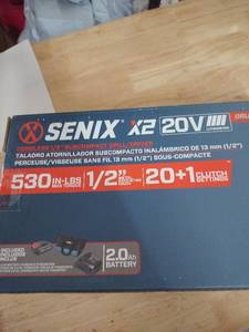 lot 1476 image: SENIX X2 20V Brushless Cordless Drill Driver Kit with 2.0Ah Battery