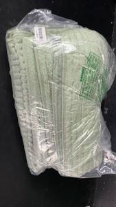lot 9583 image: Green floor mats