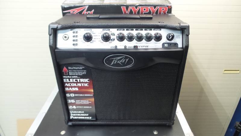 lot 1015 image: Peavey Vypyr Vip-1 Modeling Amplifier