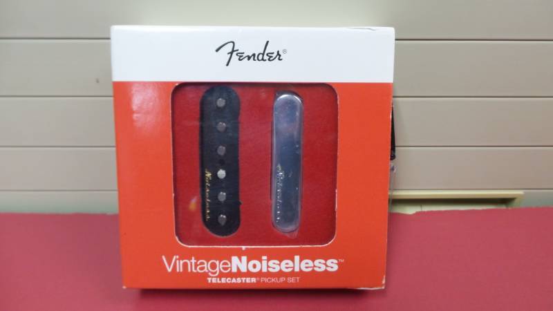 lot 1046 image: Fender Vintage Noiseless Telecaster Pickup Set