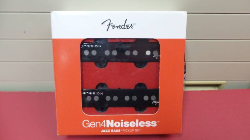 lot 1049 image: Fender Gen 4 Noiseless Jazz Bass Pickup Set