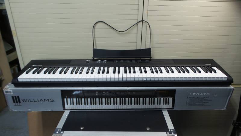 lot 1063 image: Williams Legato Digital Piano