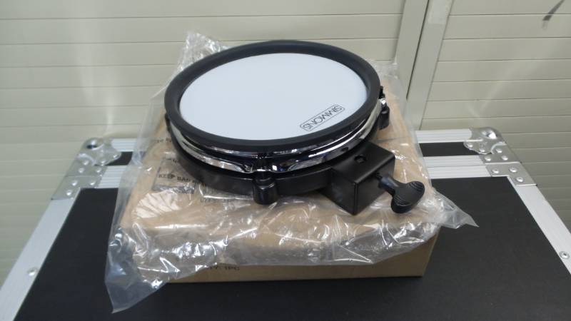 lot 1069 image: Simmons Tom Pad Model SD350MESHDRUM8S
