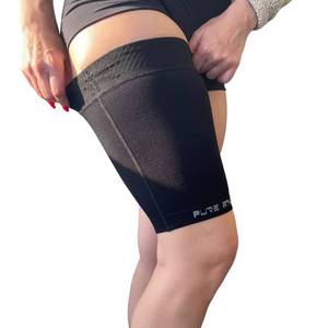 lot 6391 image: Thigh Compression Sleeve �� Hamstring, Quadriceps, Groin Pull and Strains �� Running, Basketball, Tennis, Soccer, Sports �� Athletic Thigh Support (Single) (1 Sleeve - Midnight Black, M)