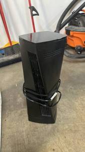 lot 11707 image: Black Electric Space Heater