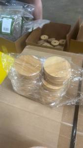 lot 11753 image: Wooden Craft Supply Discs and Wood Pieces Set of 20