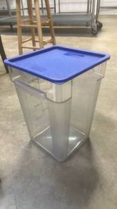 lot 15003 image: Clear Plastic Storage Container with Blue Lid