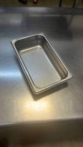 lot 15011 image: Stainless Steel Steam Table Pan 10x6 in.