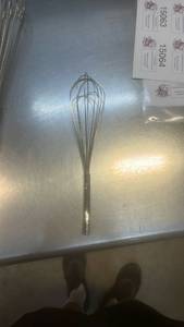 lot 15059 image: Medium Stainless Steel Wire Whisk