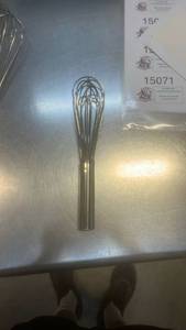 lot 15060 image: Small Stainless Steel Wire Whiskm