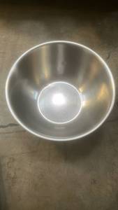 lot 15064 image: 13 Qt. Stainless Steel Mixing Bowl