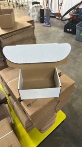 lot 90 image: Shipping Boxes Set of 11