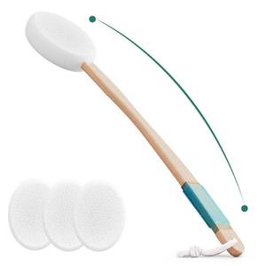 lot 966 image: Svarvns Lotion Applicator with 4 Replaceable Pads for Back, Self, Elderly, Women - Cream Medicine Applicator with 17 Curved Handle Easy to Target Back and Feet, White - Retail $8