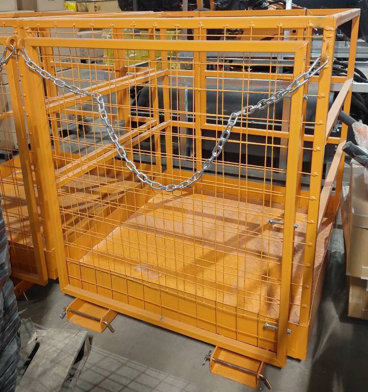 lot 3420 image: Unused LandHonor Forklift Safety Cage  FSC-46-43W