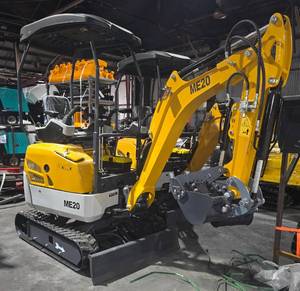 lot 5303 image: Unused SDLANCH ME20 - YANMAR 3TNV74F Mini Excavator - Pilot Control, Hydraulic Thumb Clamp, Side Swing, Auxiliary - See Pics for Cosmetic Damage to Rear from Shipping