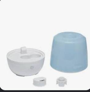 lot 2122 image: Safety 1st Everyday Cool Mist Humidifier, Blue