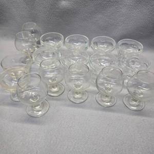 lot 455 image: Set of Clear Glass Brandy Snifters