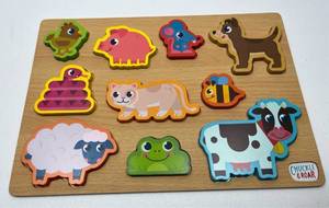 lot 147 image: Chuckle & Roar Wooden Animal Puzzle Board
