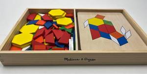 lot 161 image: Melissa & Doug Pattern Blocks and Pattern Board Set
