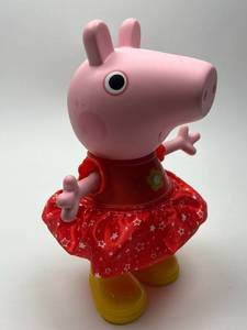 lot 179 image: Peppa Pig Peppas Muddy Puddles Party Interactive Singing and Dancing Doll