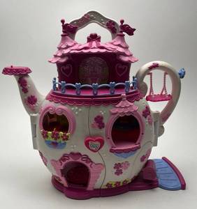 lot 185 image: My Little Pony Teapot Palace Playset with Accessories