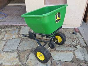 lot 17 image: John Deere Tow-Behind Broadcast Spreader