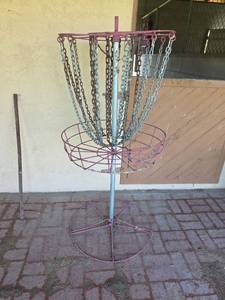 lot 37 image: 2 Piece Disc Golf Basket Target with Chains